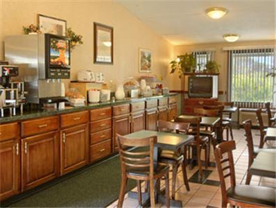 Mayfield Inn Клеріон Ресторан фото